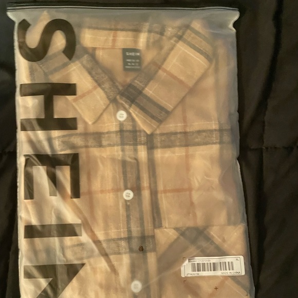 Flannel - Picture 2 of 4